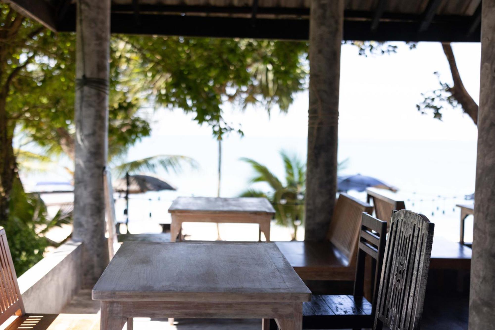 Barefoot Project Formerly Baan Klong Kleng Koh Phayam Exterior photo